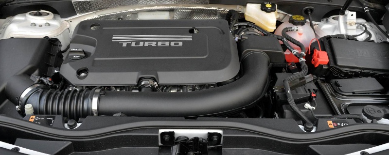 jl473zq2,这款隶属于长安汽车的蓝鲸发动机,凭借其独特的缸盖集成排气