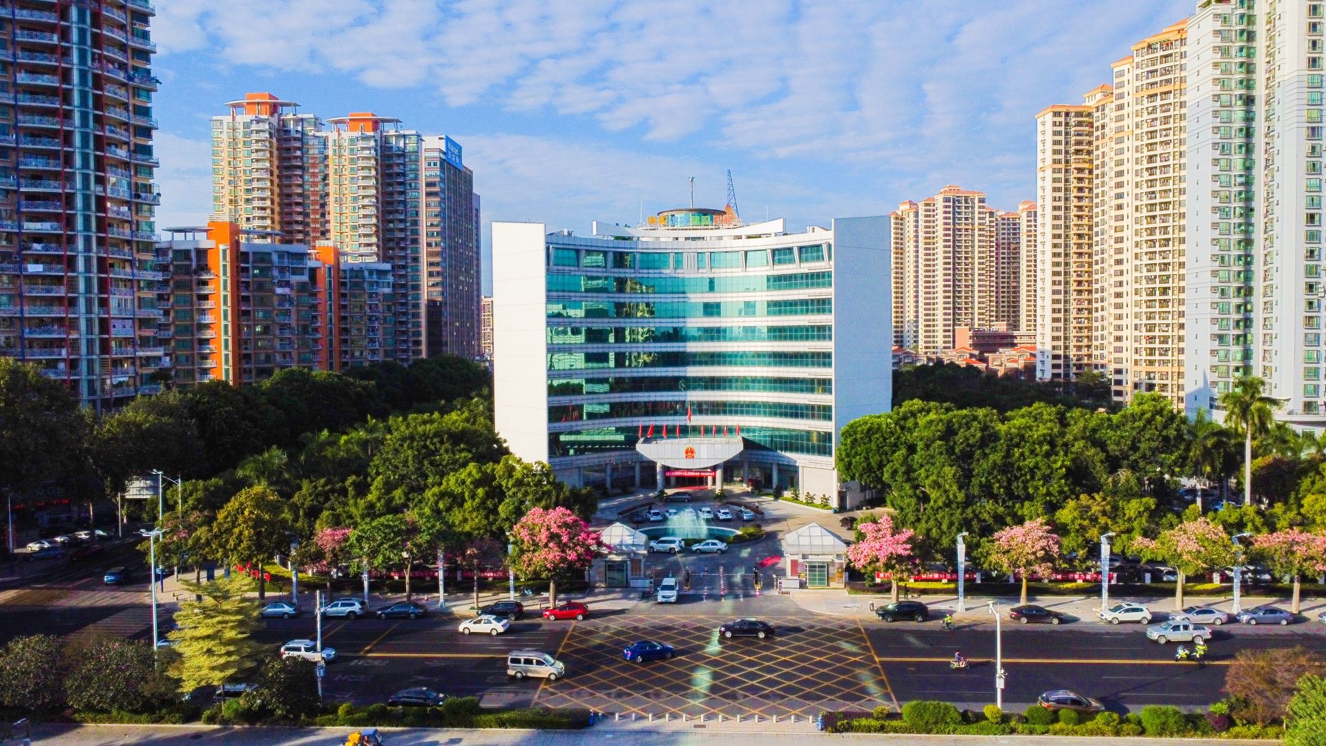 连续9年优秀!东莞市石龙镇碧水蓝天好环境