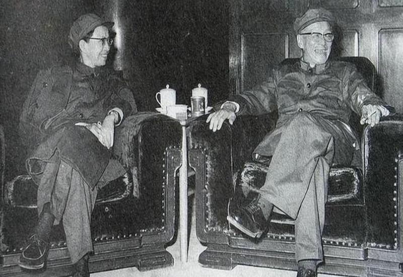 从中央军委联络部部长到自杀身亡:邹大鹏的悲剧命运