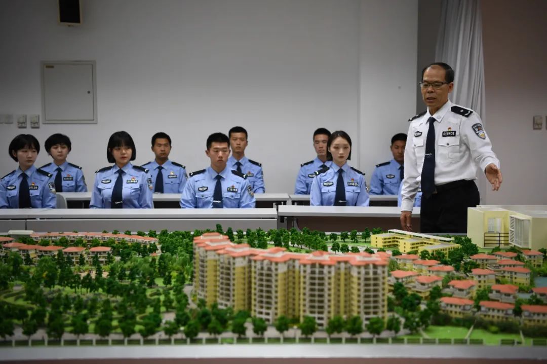 高岩北京警察学院图片