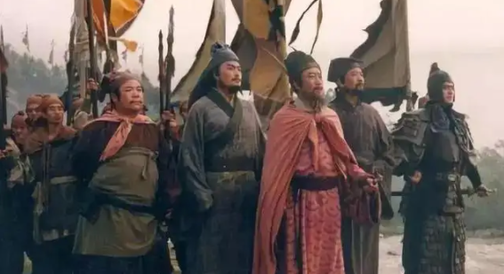 阎婆惜和张三有什么关系?