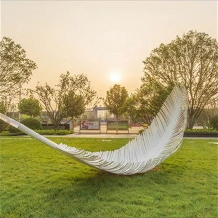 大型不锈钢羽毛雕塑,羽毛造型雕塑