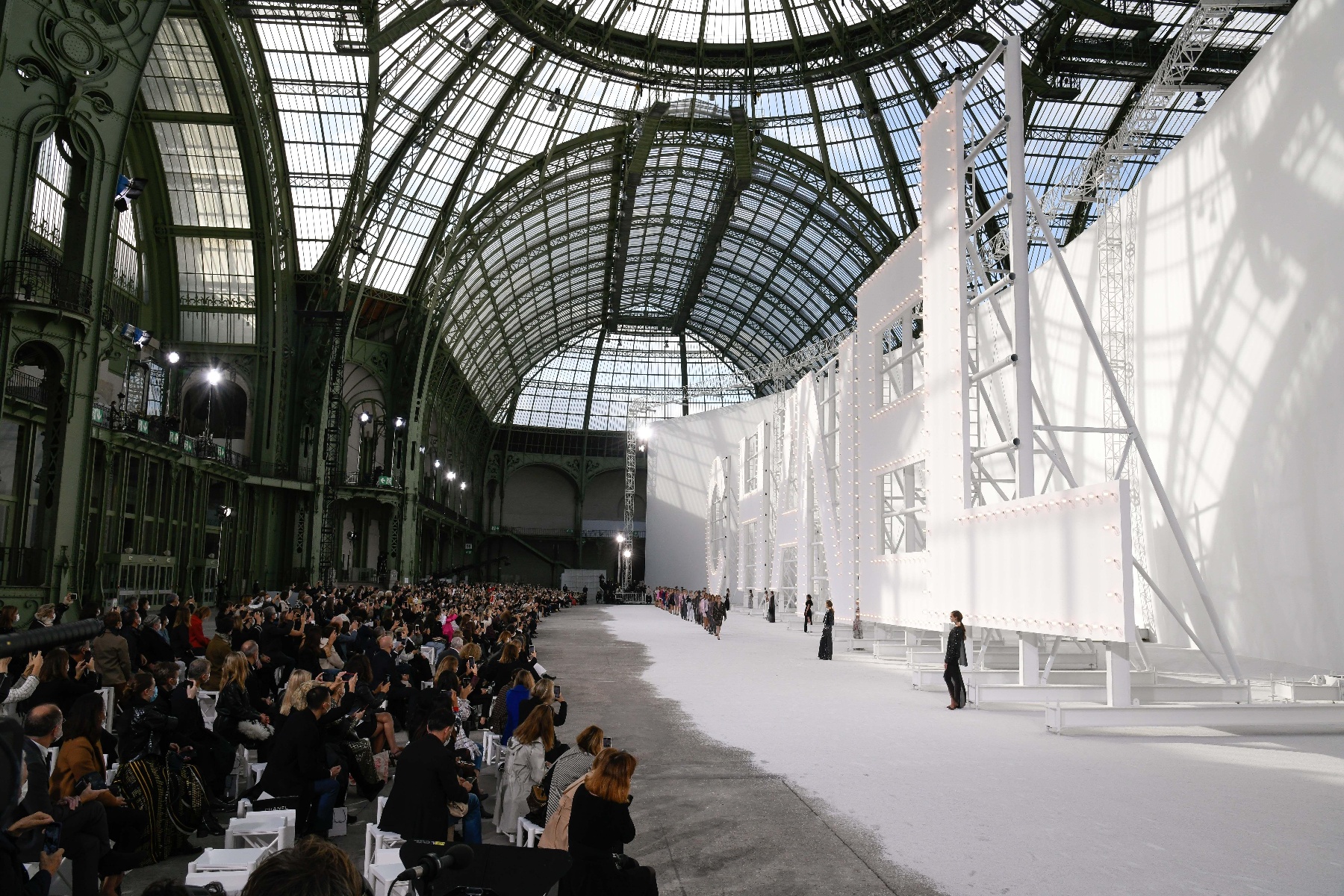 巴黎时装周——香奈儿品牌时装秀