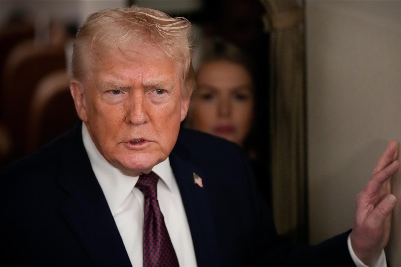 ������������һ�꣬��ڼ�Ȱ���ƽ��ȴһ����߹����������˰ս���������񶷣�Ӣ���������ۣ�ȫ��ս������