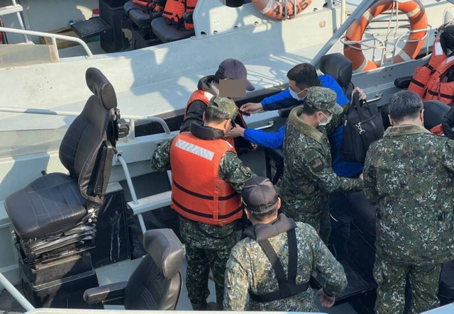 时隔79天,台湾投诚士兵如何了?上中下三策可选,该着急的是台湾