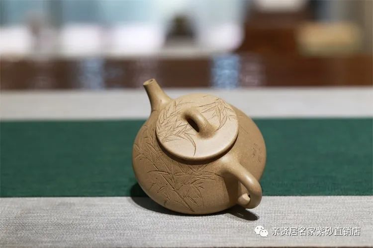 张重庆紫砂壶——平盖石瓢