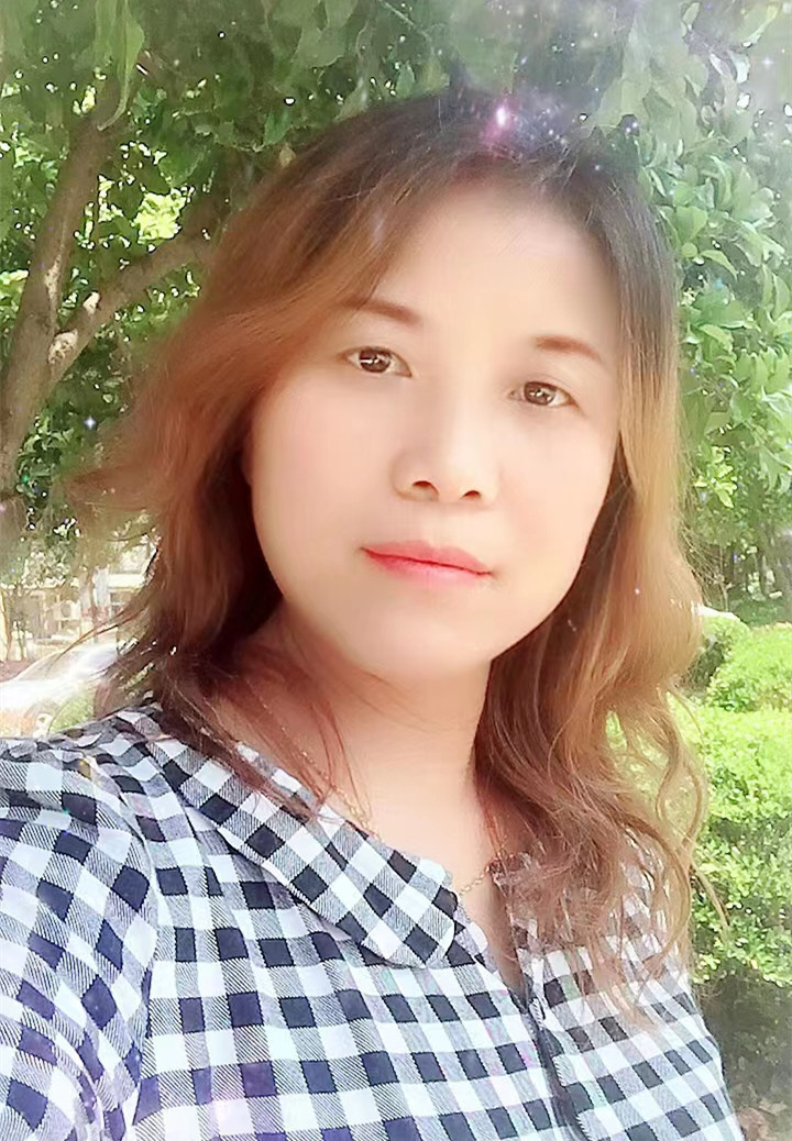 【两会时间 代表委员有话说】孙玉梅:建立公交车站电子显示屏,惠及