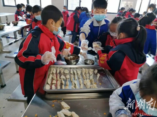 长沙市望城区香桥小学组织开展冬至学生实践活动