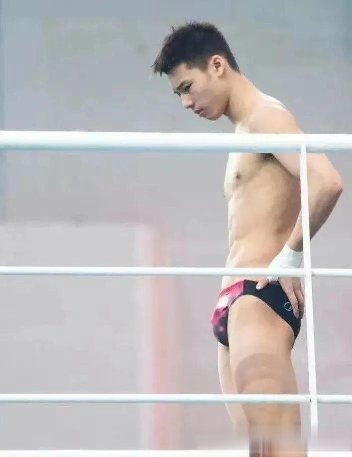 跳水王子陈艾森,用实力与颜值征服全球粉丝的心!