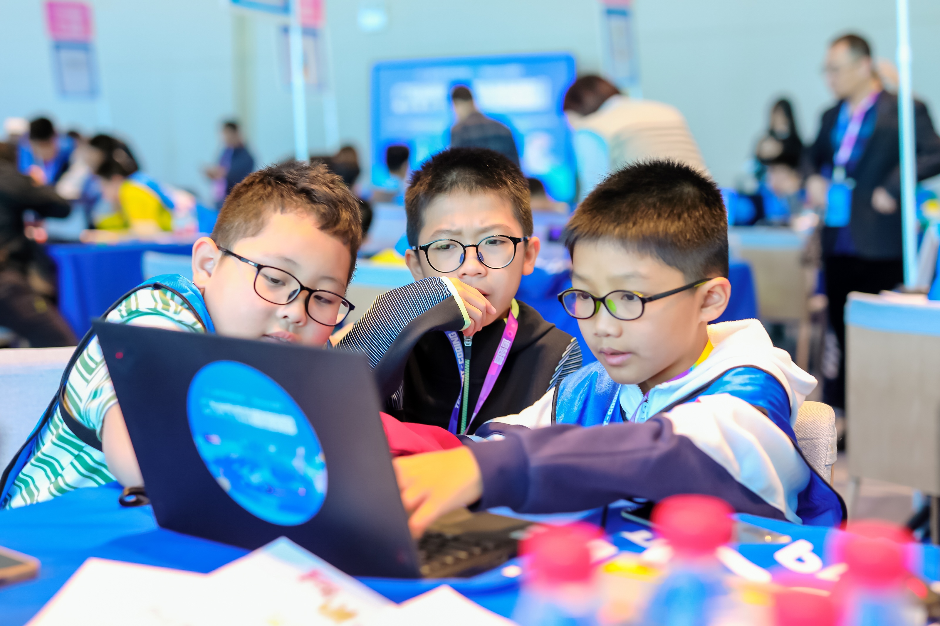 广东省粤港澳青少年人工智能追梦营嘉年华圆满落幕