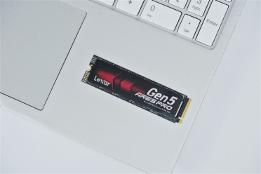 699元就能体验14.9GB/s极速PCIe 5.0 SSD！雷克沙ARES PRO 4TB评测