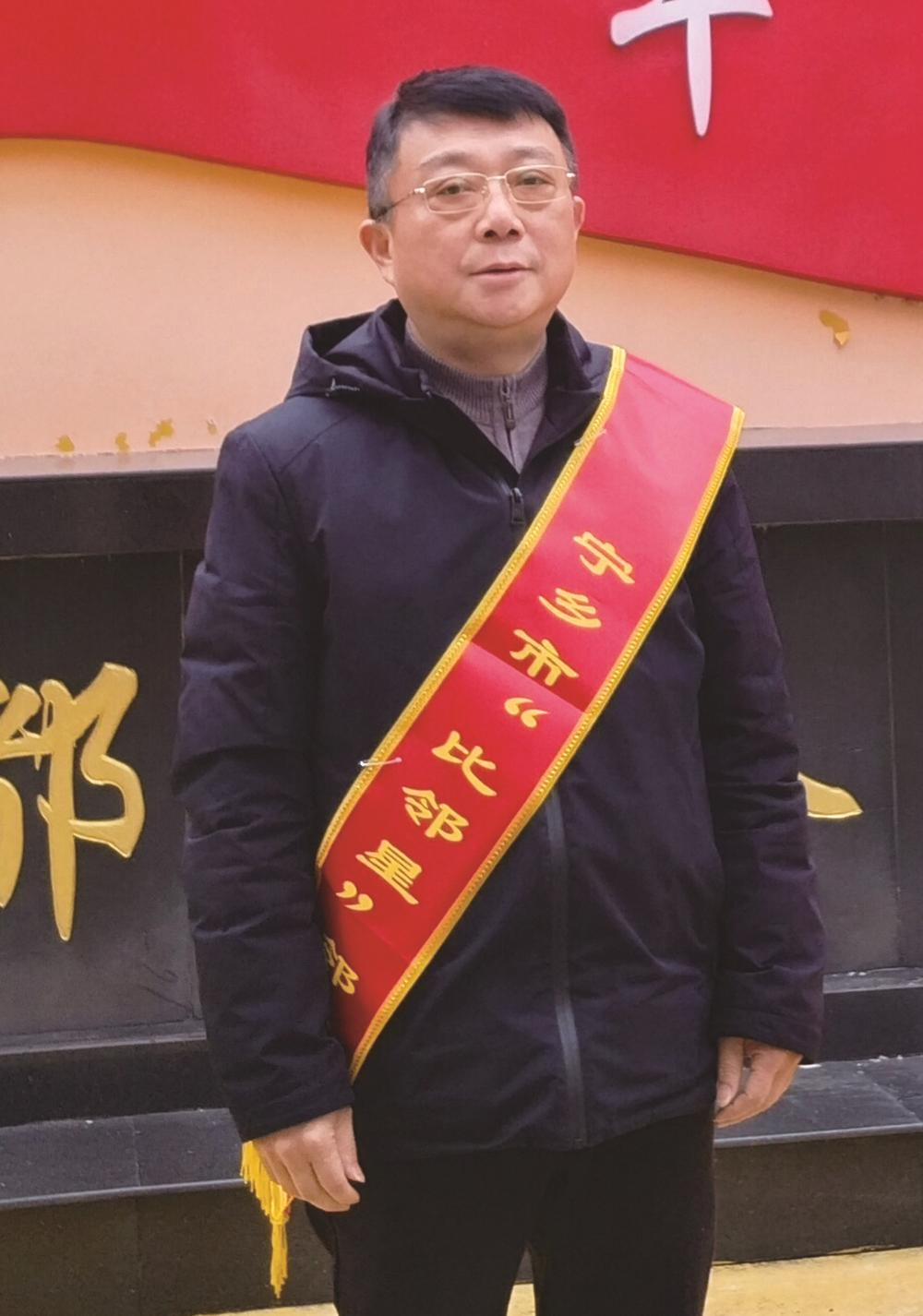 三亮三比比邻星耀比邻星闪耀楚沩向他们学习致敬gf2470gf