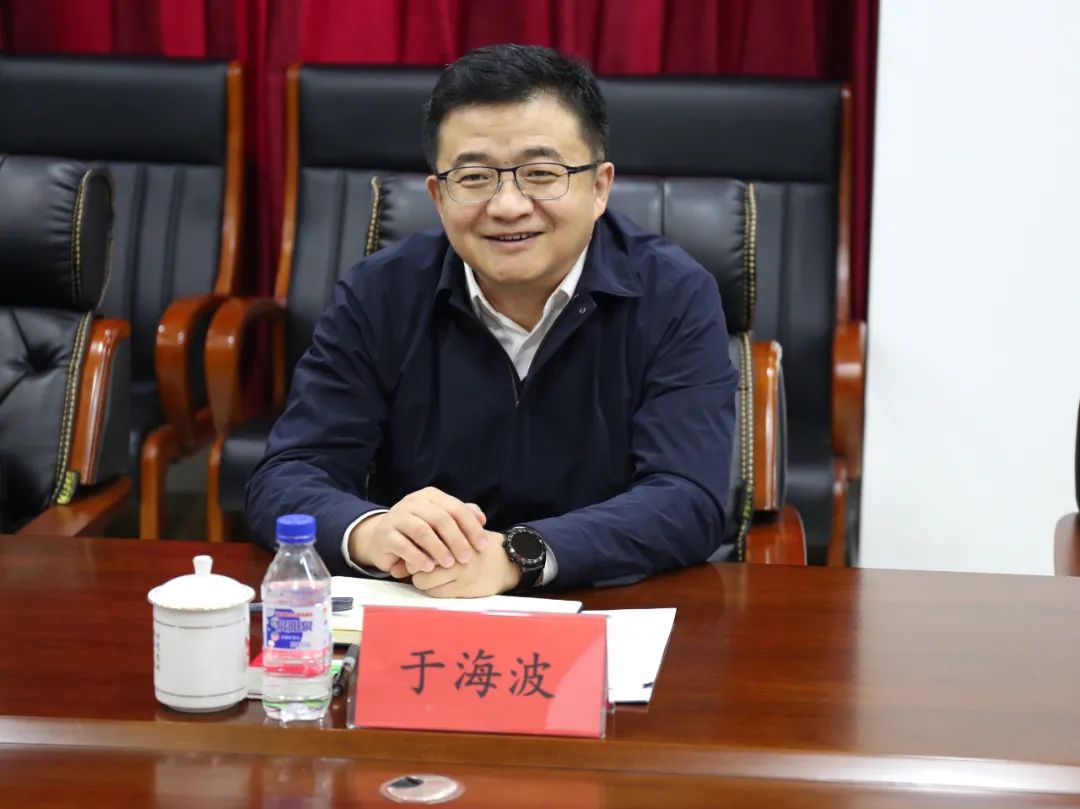 省公安厅政治部主任于海波来我局调研指导工作