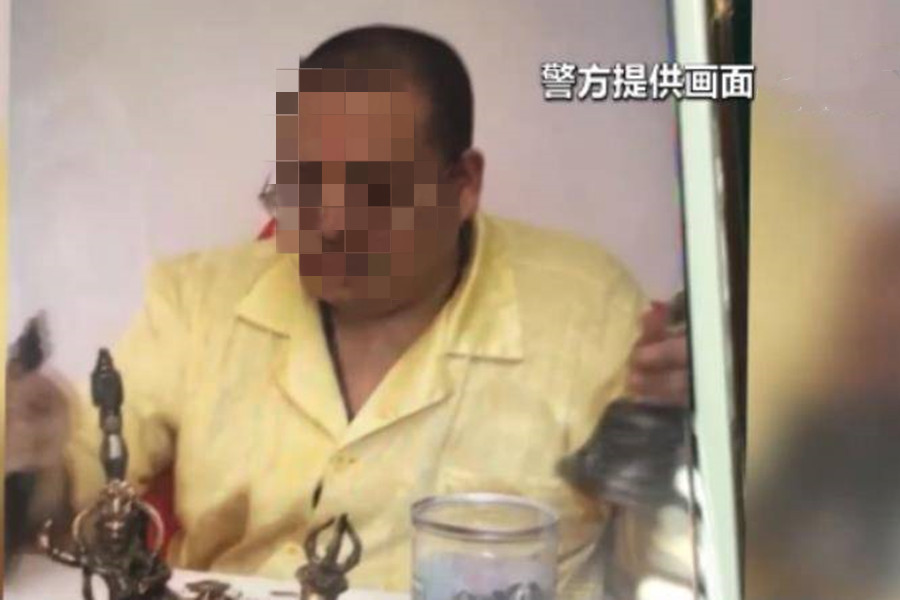 杨洪臣:佛堂内对两名女弟子下手,疯狂敛财2368万元,名下12套房