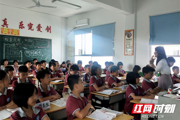 永州丨德雅学校举行小学教师教学比武活动