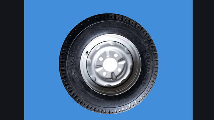 电动三轮车轮胎型号