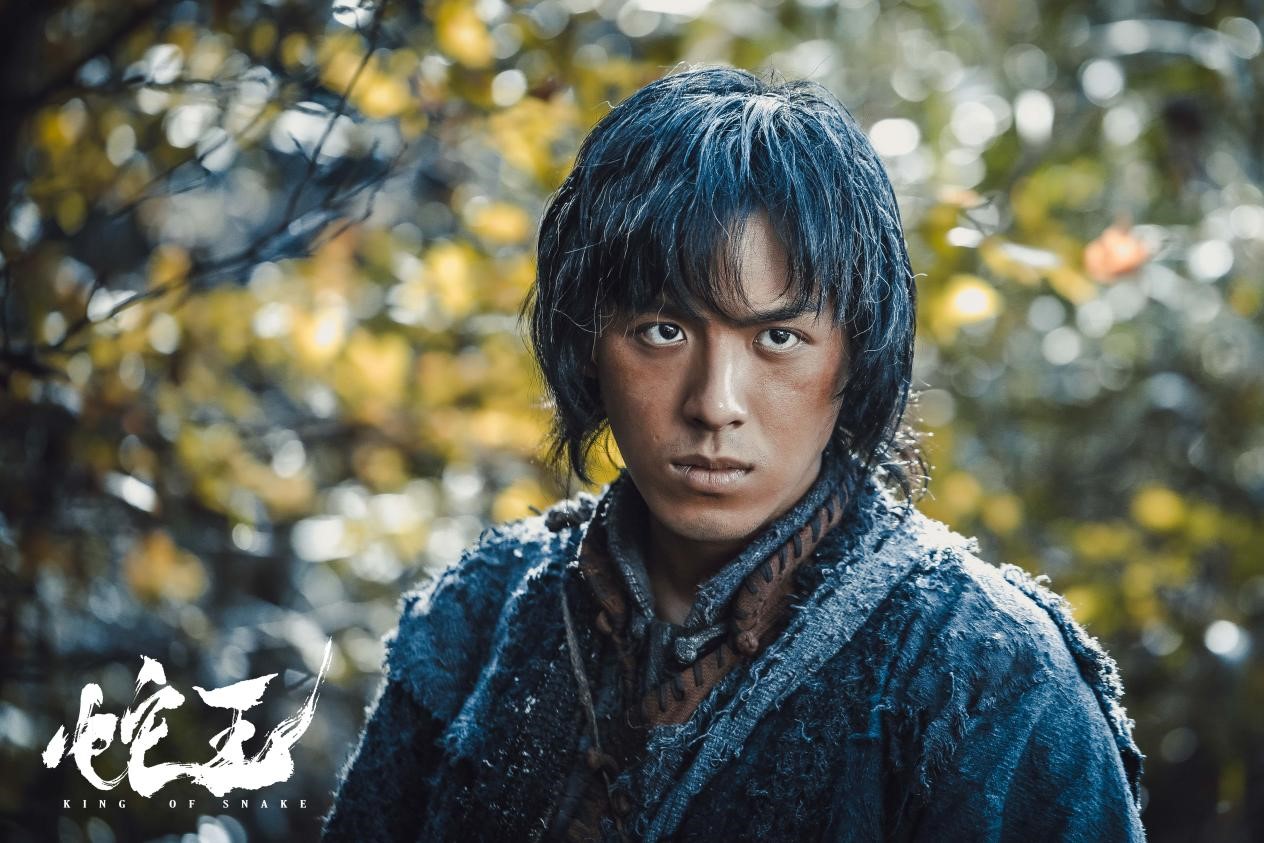 电影《蛇王》今日上线 双头巨蛇王者出征恐惧升级