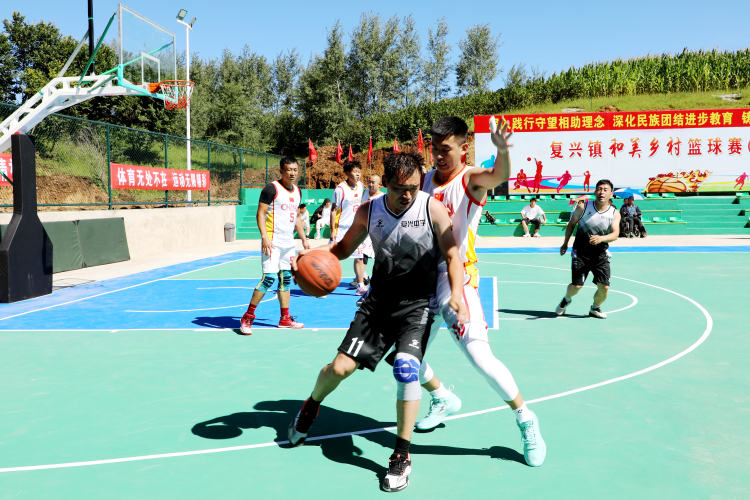 阿荣旗复兴镇"村ba"秀出振兴"精气神"