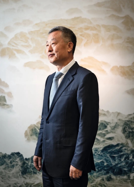 华润水泥自称"巩固了行业地位",王祥明回怼:从第三到第五,巩固了什么?