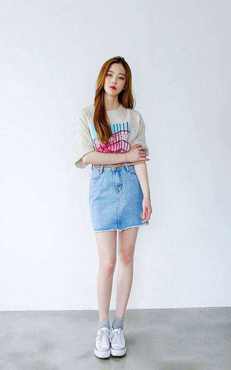 万能帆布鞋的穿搭技巧分享穿出青春时尚范怎么穿都好看