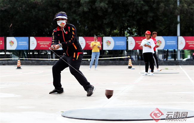 「云南省第十二届民族运动会」男女混双陀螺决赛表现抢眼