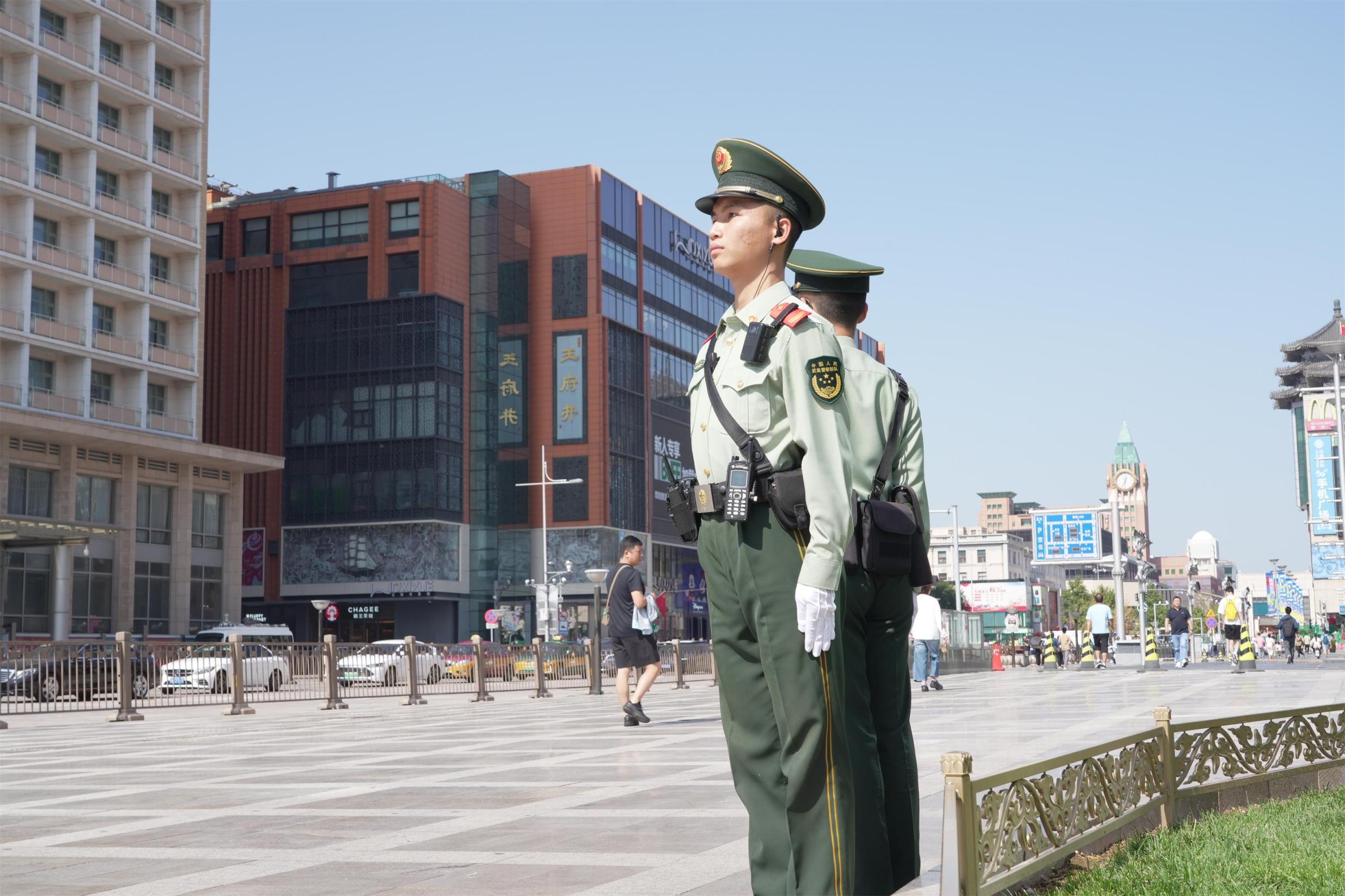 节日在战位丨武警官兵坚守执勤一线