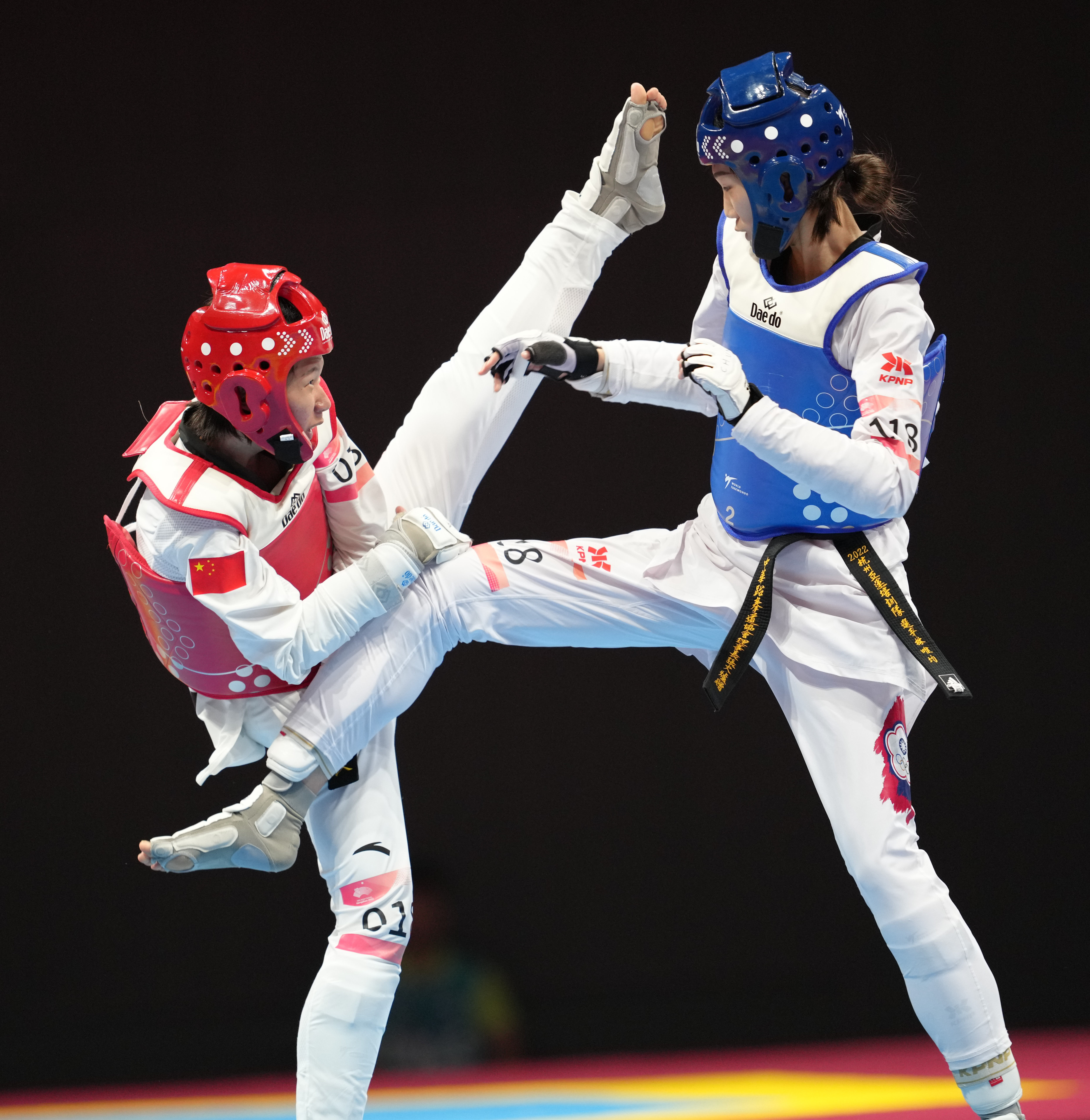 跆拳道——女子53公斤级赛况:中国选手左菊止步八强