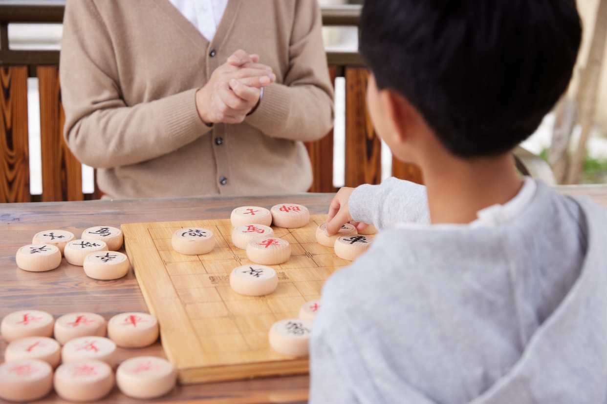智汇盟专访:东方昱老师讲"思想决定情绪,情绪决定行为"