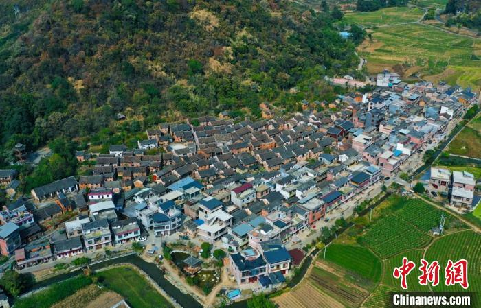 广西贺州盘活传统村落资源 助推乡村振兴