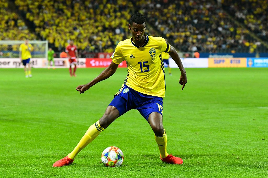 镜报:瓜迪奥拉有意引进皇家社会年轻前锋伊萨克