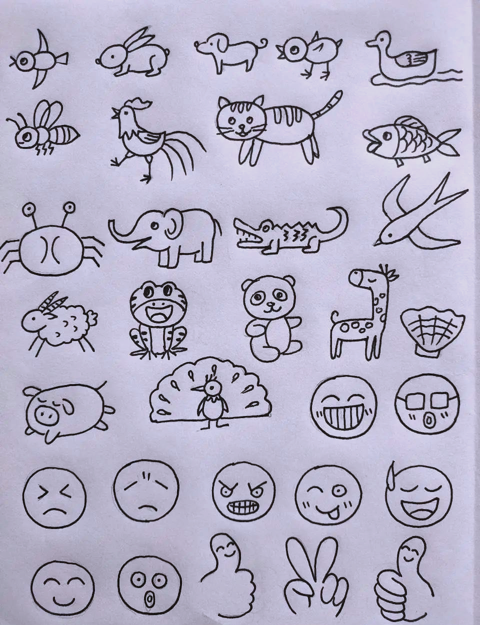 教师批改作业的多种简笔画示例