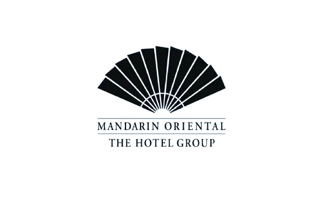 传统美学与现代设计交融的中式扇形logo