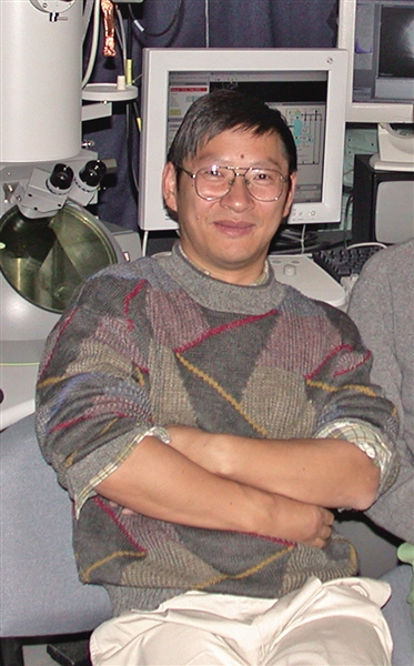 院士彭练矛:20年坚守碳基芯片研发,让中国芯"换道超车"