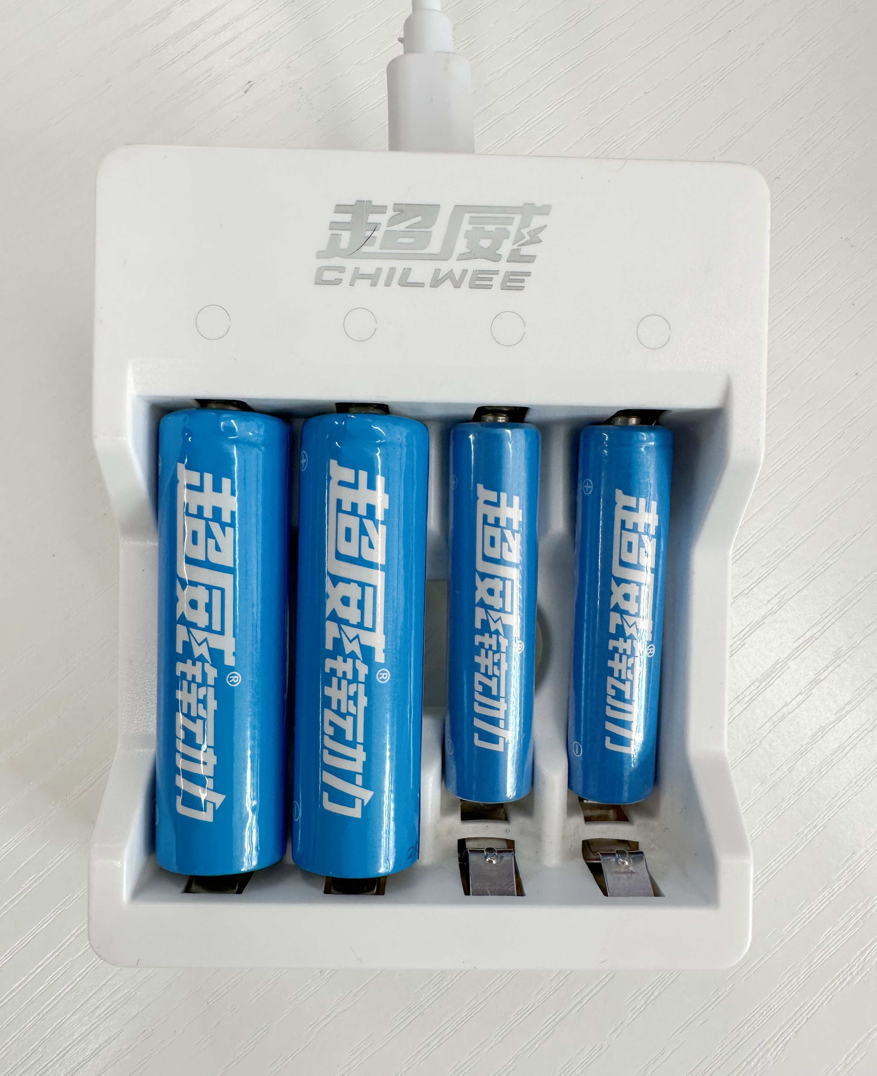 碱性电池漏液结晶危害及处理方法