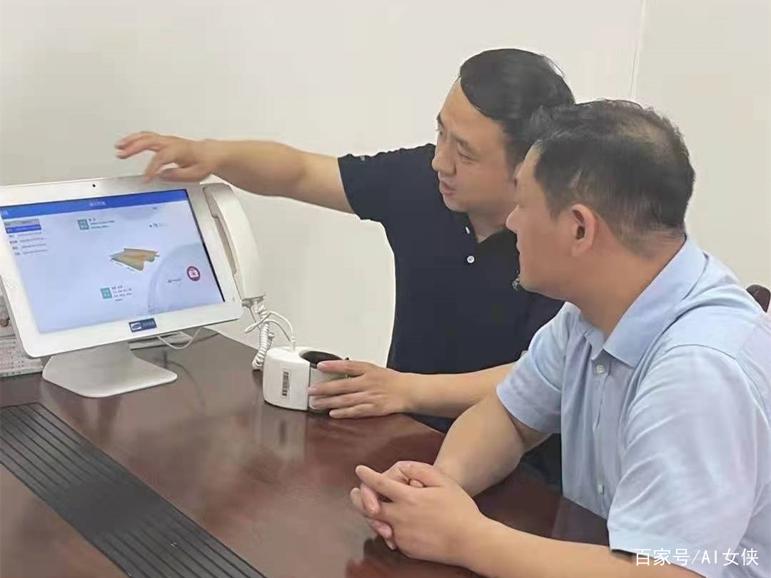 天坦智能创始人与泰迪智慧李成华谈人工智能+移动医疗-智医疗网