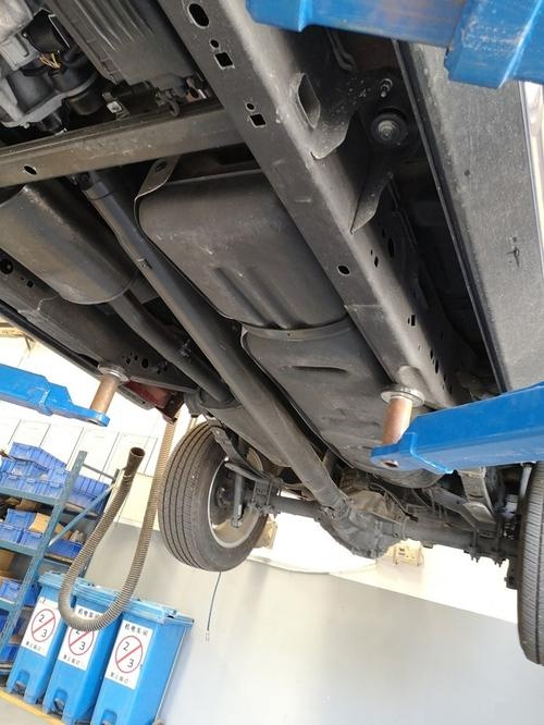 轻卡(中卡)房车底盘如何选择?