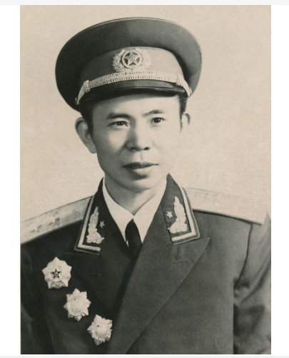 开国中将刘转连,打了败仗挨罚,打了胜仗却没奖励,大呼领导偏心