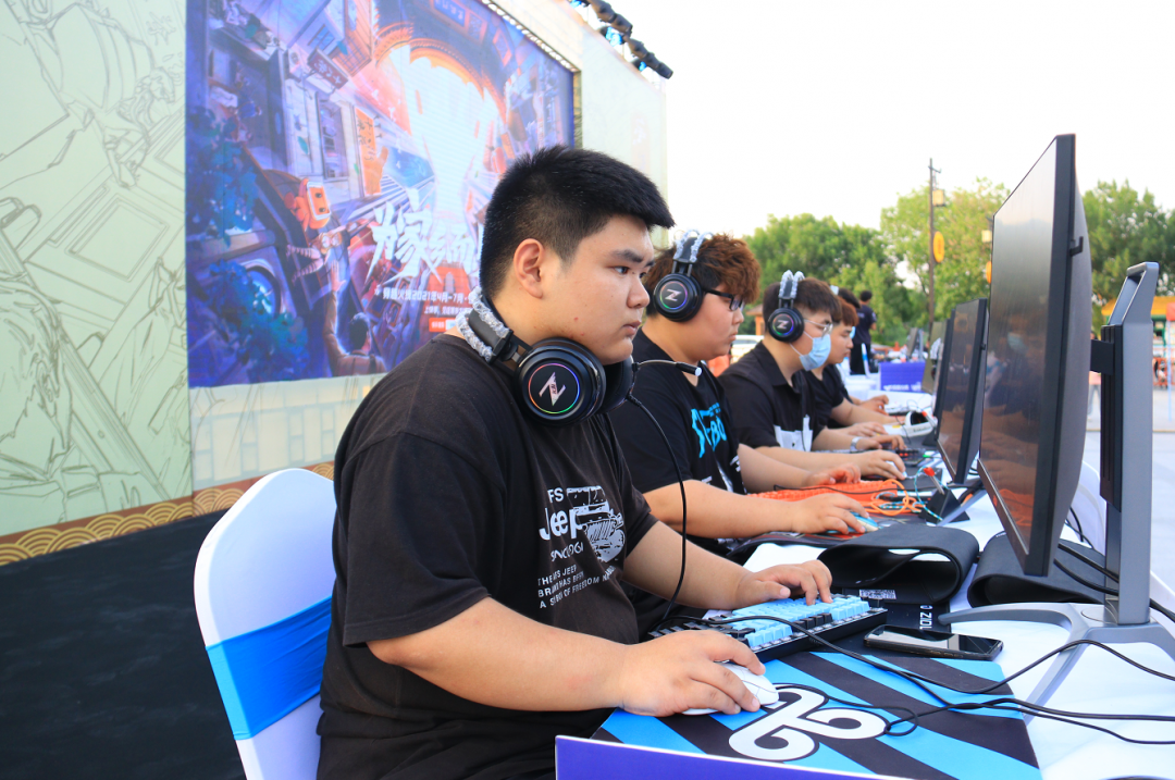 2021穿越火线百城联赛春季赛城市赛开封站决赛在清明上河园打响!