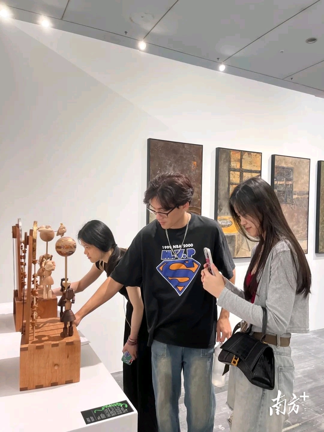 广美工艺美术学院院长齐喆:中国式设计离不开工艺美术