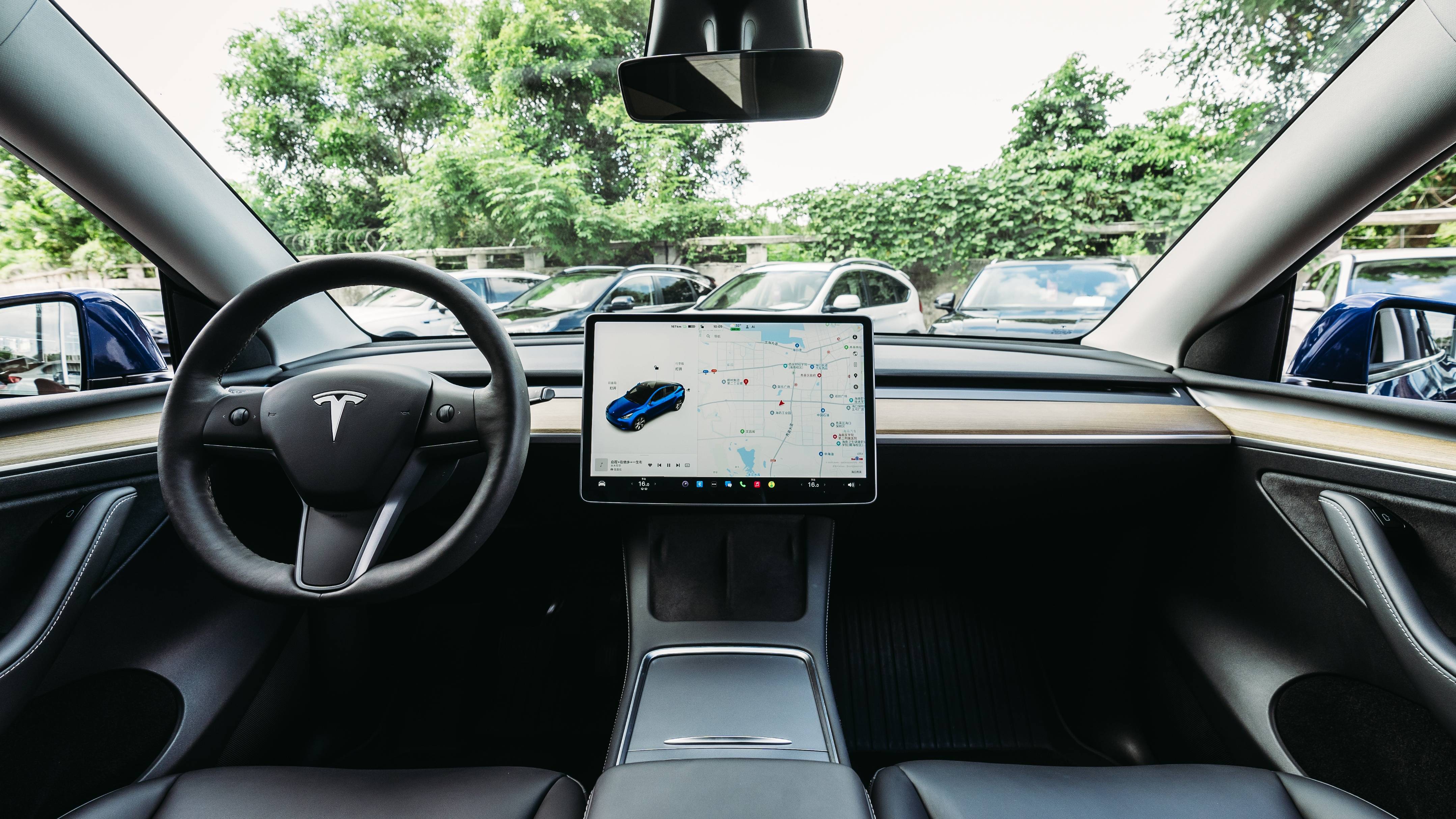 特斯拉中控屏触摸没反应