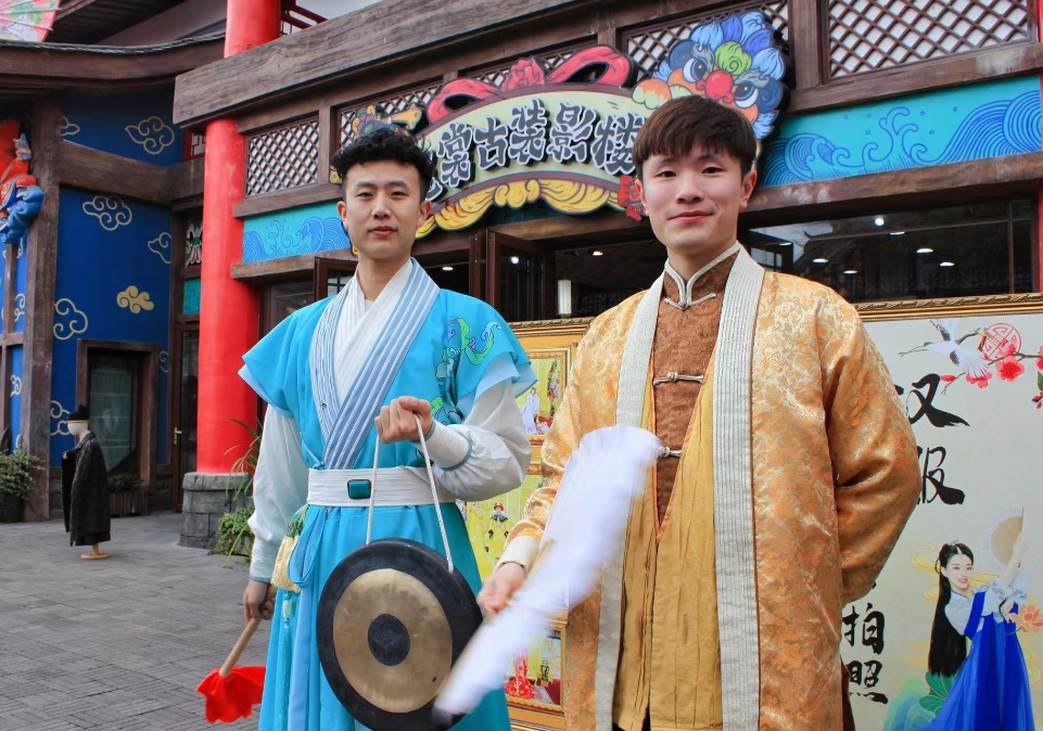 坦白局:听说会玩儿的重庆人都这样过春节和寒假