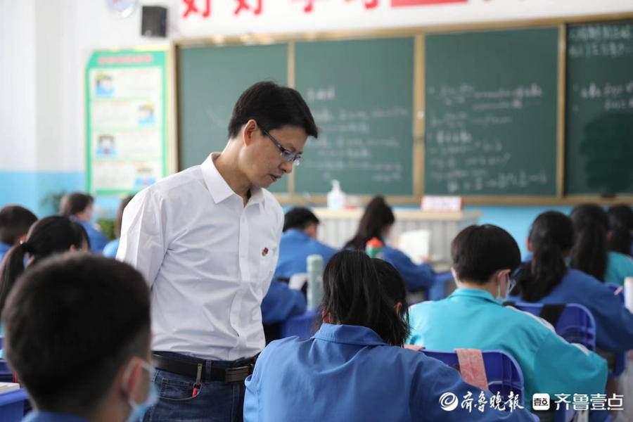 泰安第三中学教师石礼广,久久为功援疆路,冰心一片育桃李