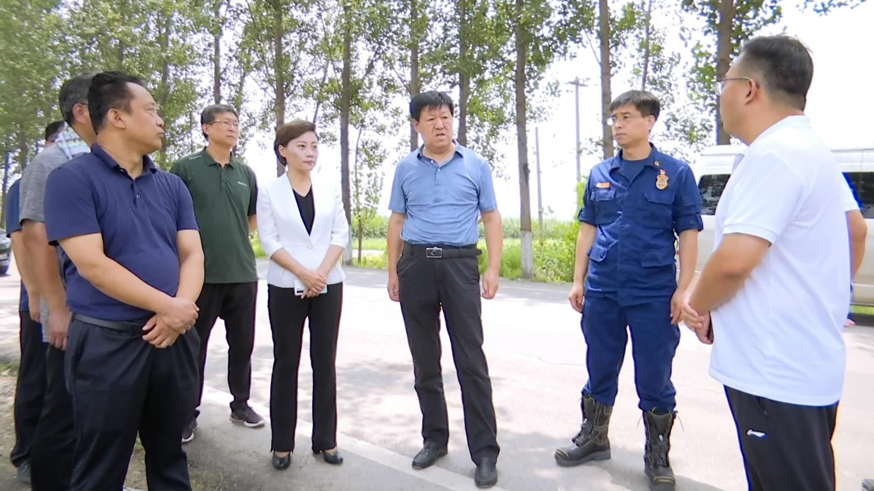 张胜明来我县督导防汛排涝工作