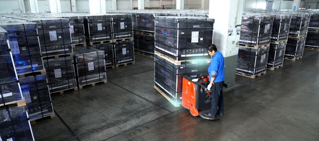 林德叉车携手天合光能,聚焦光伏产业绿色新能源搬运