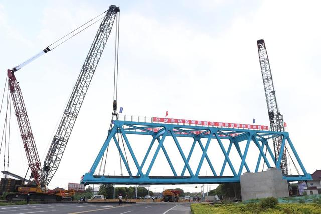 洋吕铁路2标捷报频传 工程建设取得新突破