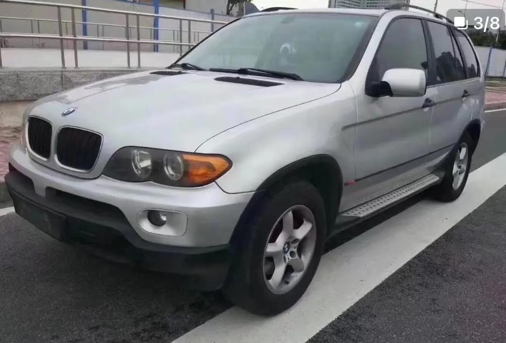 2005年进口的宝马x5车型独具魅力