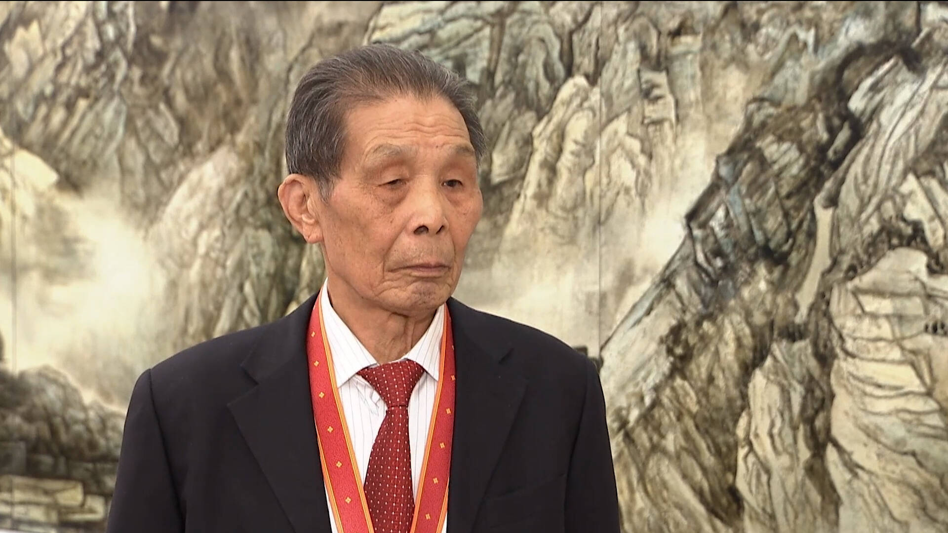 追忆"百姓书记"王伯祥:不忘初心 为共产主义奋斗终身 说到办到!