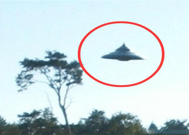 男子拍下高清ufo照片!外星人真的存在?