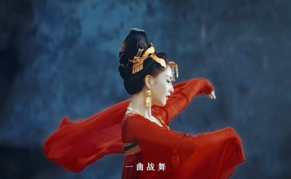 佟丽娅绝美古装动图,演祸国殃民的绝世妖妃太适合了