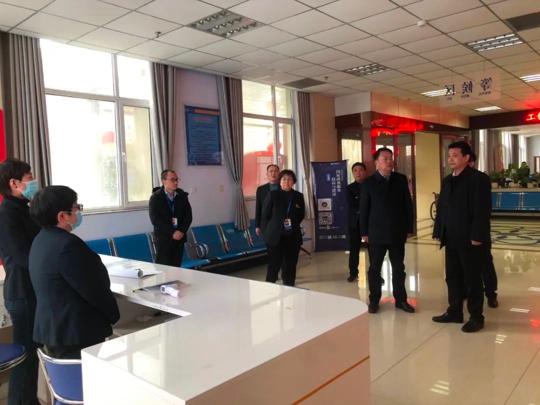 雷刚对垣曲县人社局党员干部作风大整顿活动开展情况进行督导调研